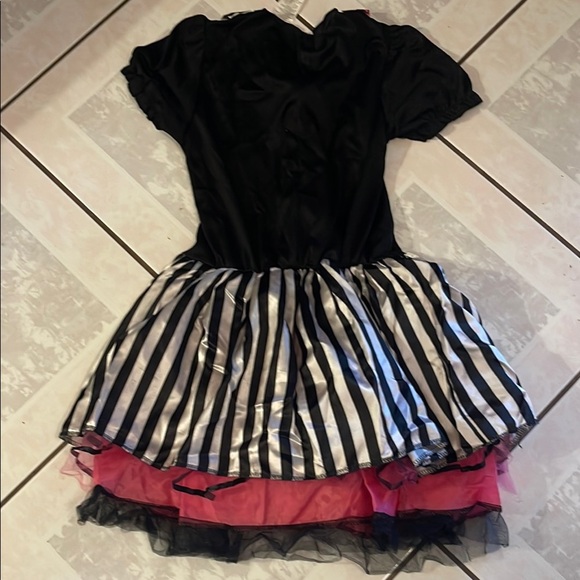 Black and White Striped Clown Costume for Kids - Picture 4 of 4